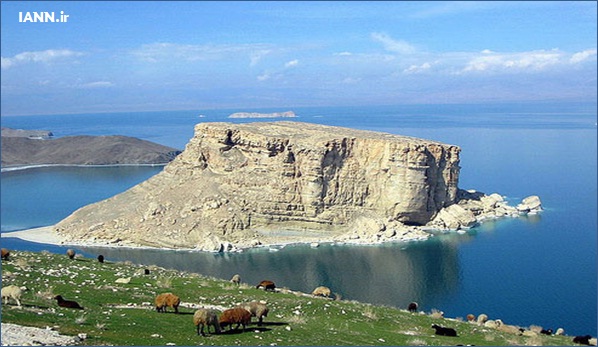ارتفاع آب دریاچه ارومیه ۵۵ سانتیمتر بالا آمد