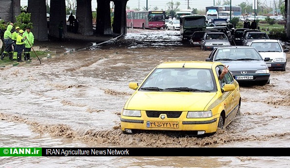 شهرداری تهران: تخریب منابع طبیعی علت اصلی جاری شدن سیلاب های اخیر است