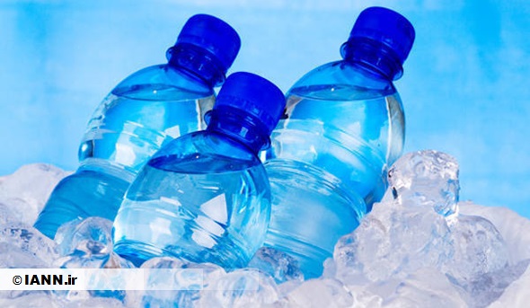 صوت/ بطری های آب معدنی که خون محیط زیست را به شیشه می کنند