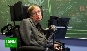 Stephen_Hawking_estiven_havking