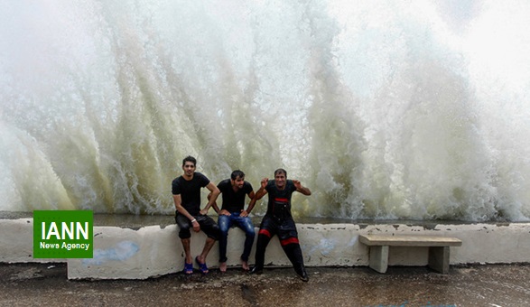 هشدار هواشناسی نسبت به افزایش ارتفاع موج‌ تا دو متر در خلیج فارس